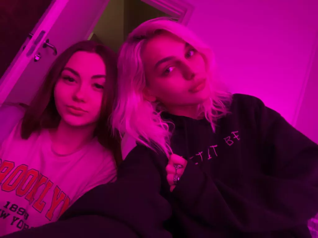 RoseandRut's live cam